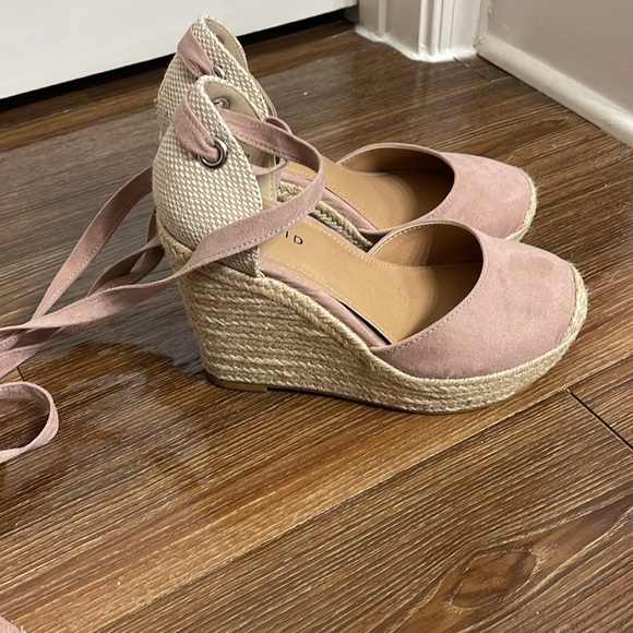 Torrid Taupe WW wedges - Picture 3 of 4
